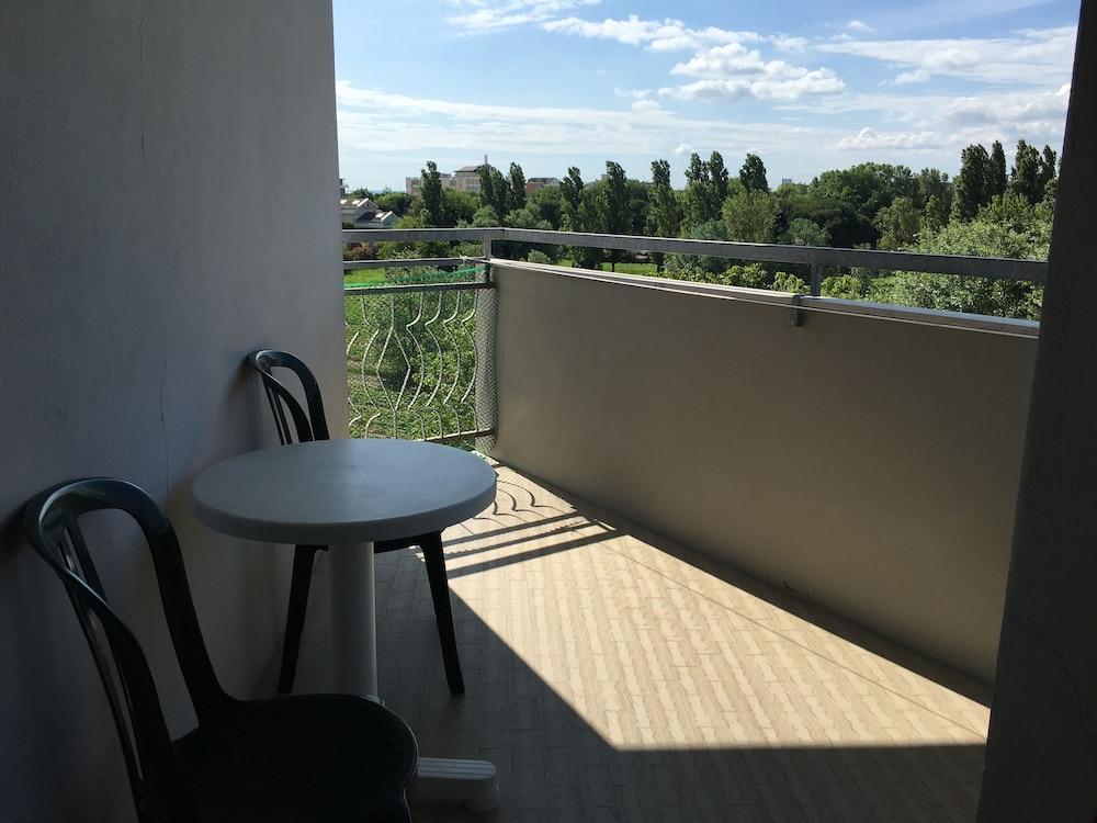 Hotel Plutone Червия Екстериор снимка